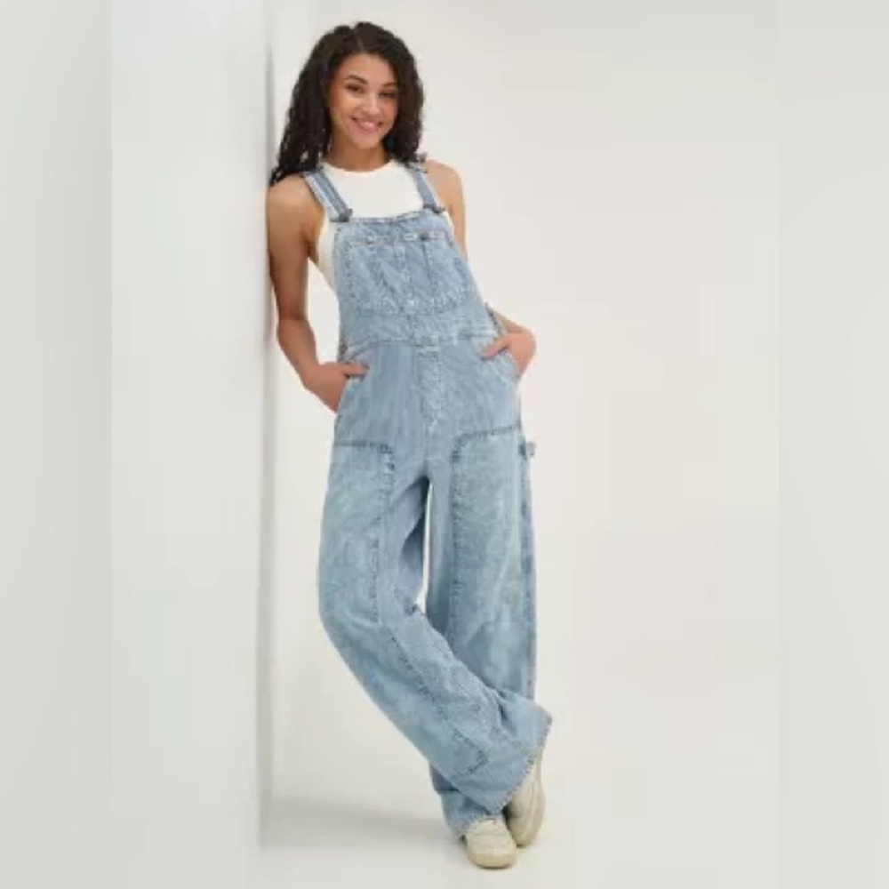 NWT Lee railroad stripe relaxed bib overalls